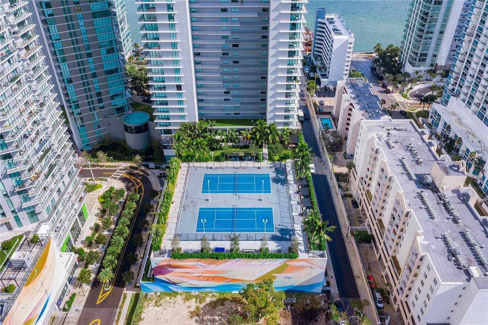 Small Image of 650 NORTH EAST 32ND ST #3205, Miami Number 16