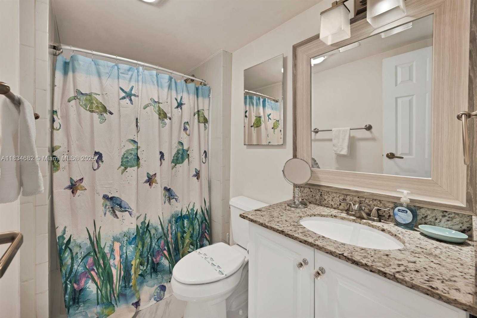 Small Image of 3101 NORTH COUNTRY CLUB DR #105, Aventura Number 20