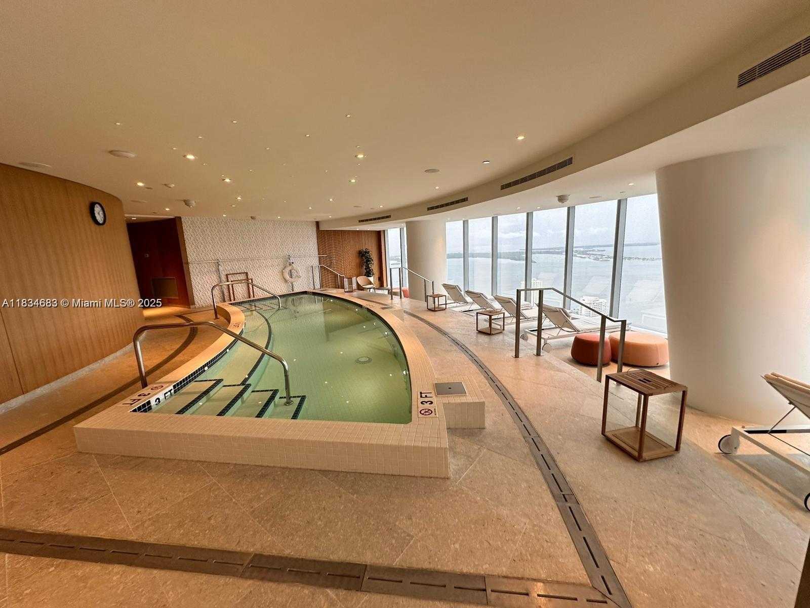 Small Image of 300 BISCAYNE BOULEVARD #2709W, Miami Number 41