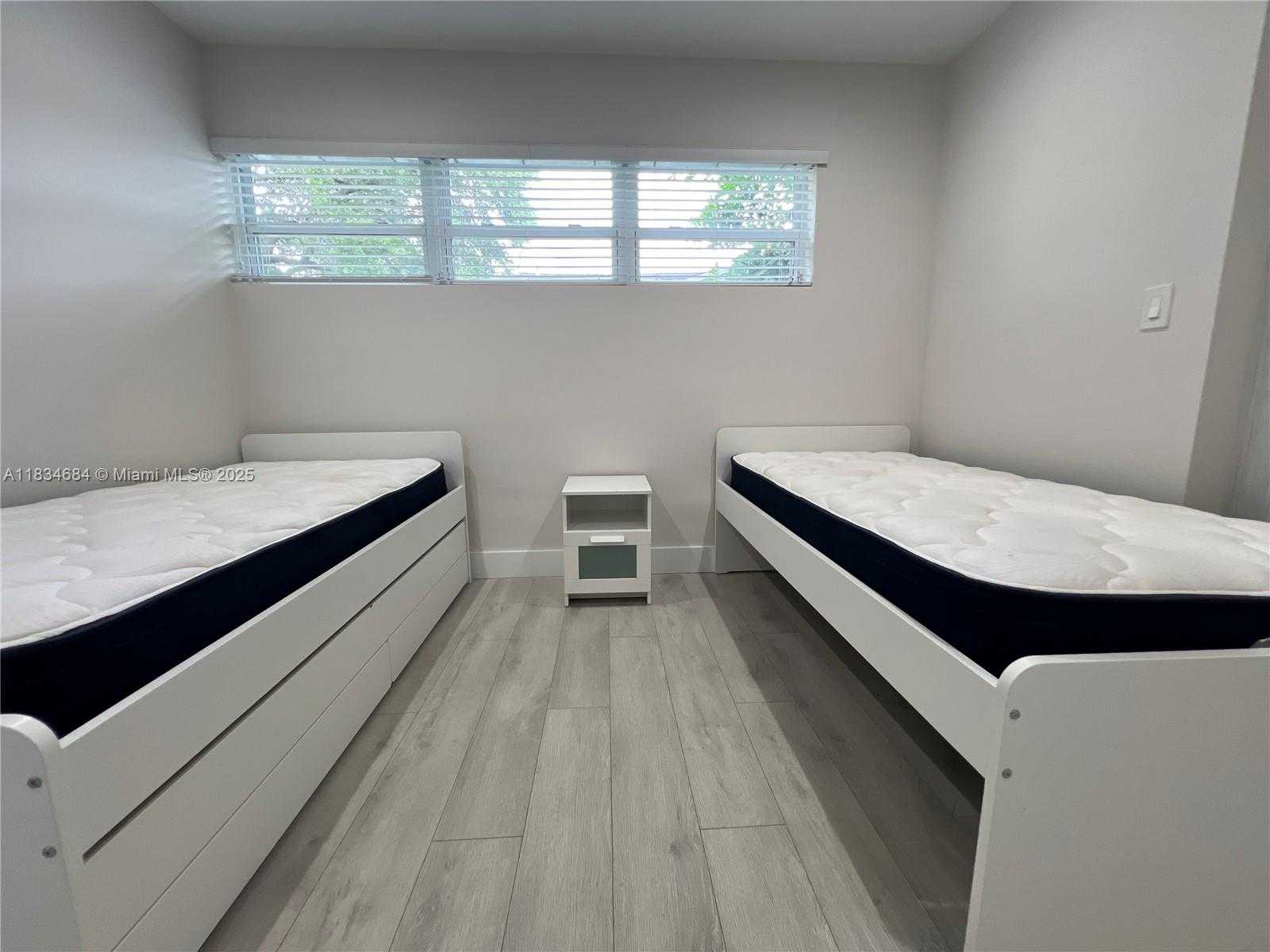 Small Image of 1405 NORTH 46TH AVE #n/a, Hollywood Number 15