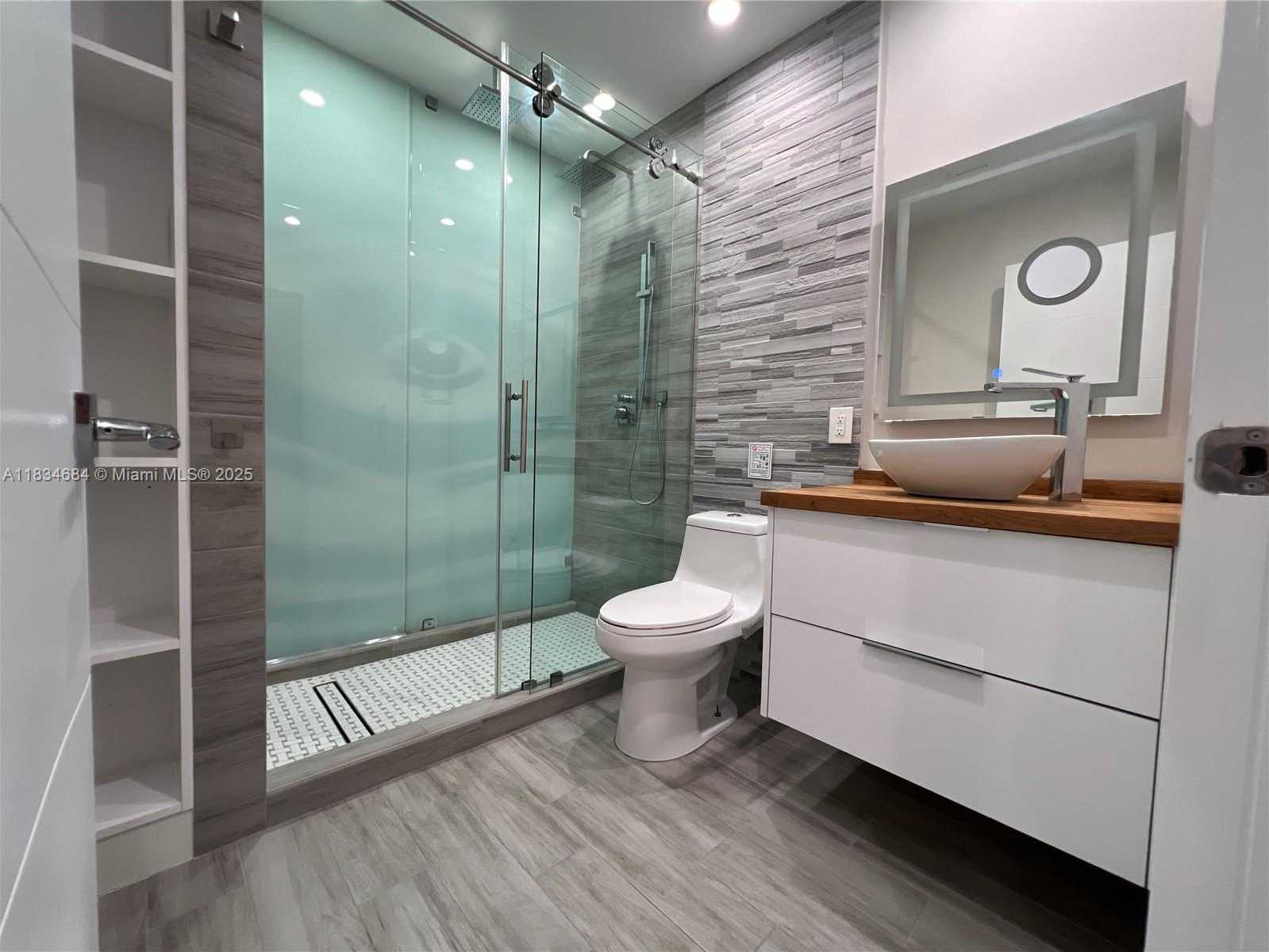Small Image of 1405 NORTH 46TH AVE #n/a, Hollywood Number 17