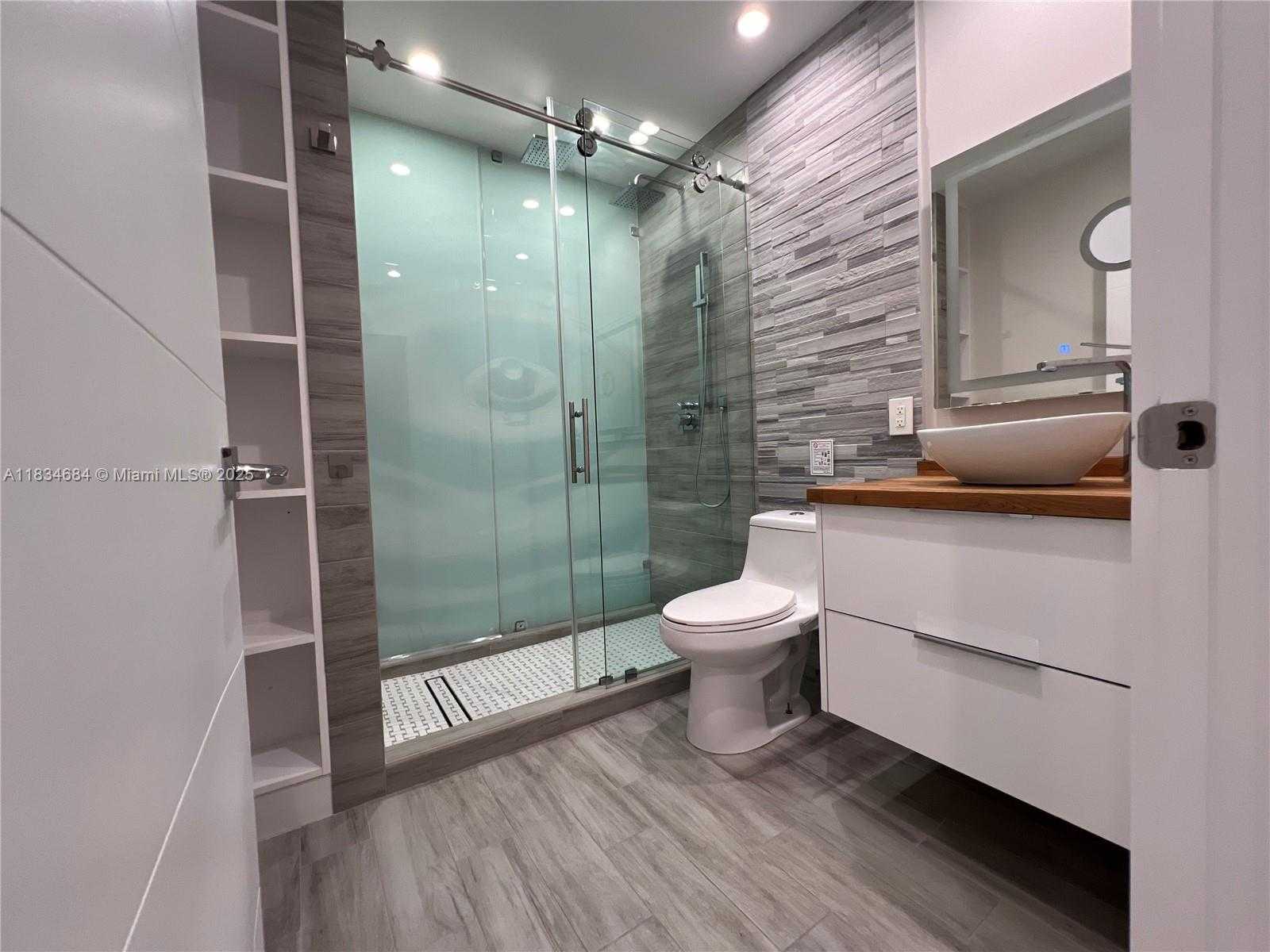 Small Image of 1405 NORTH 46TH AVE #n/a, Hollywood Number 18