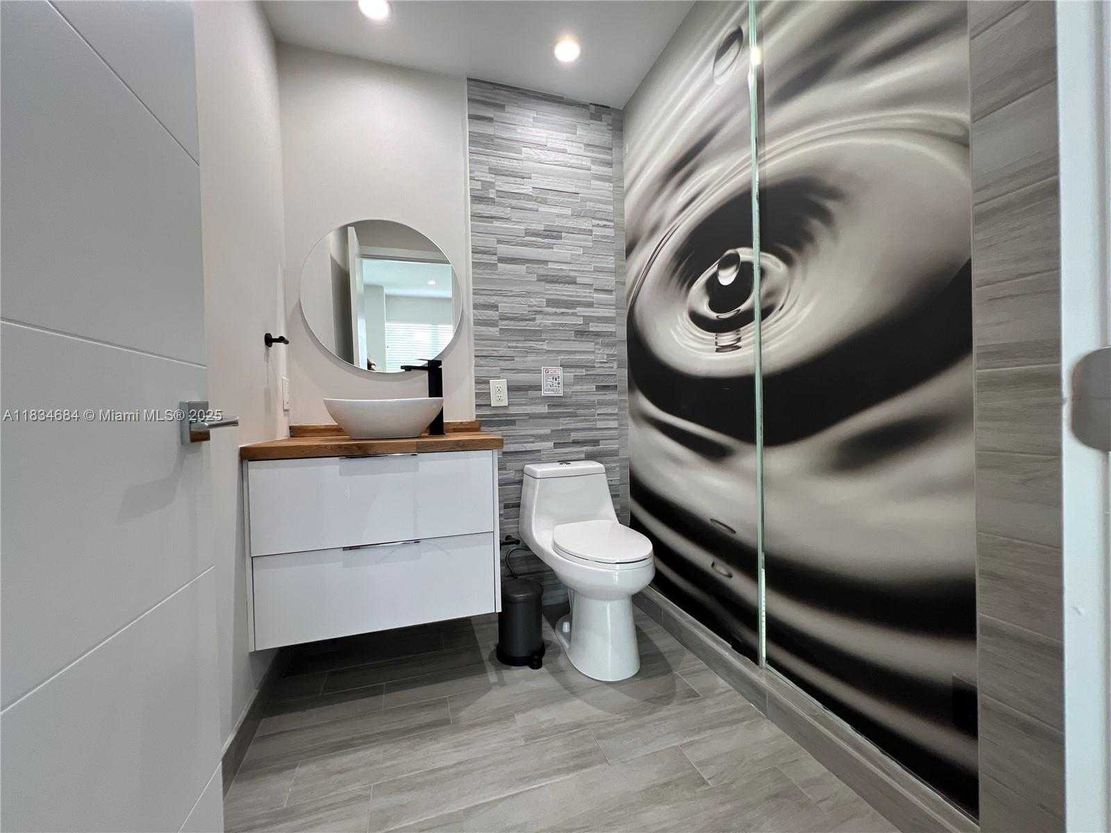 Small Image of 1405 NORTH 46TH AVE #n/a, Hollywood Number 23