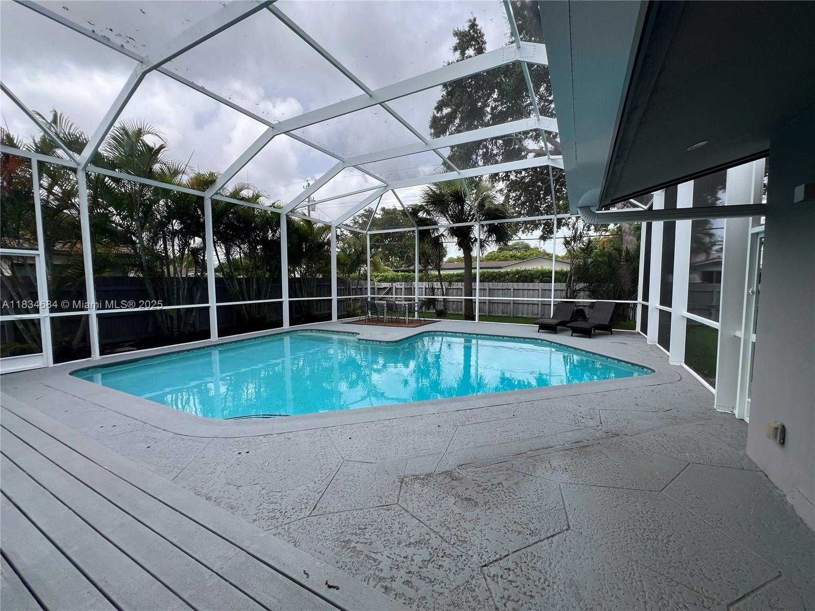 Small Image of 1405 NORTH 46TH AVE #n/a, Hollywood Number 4