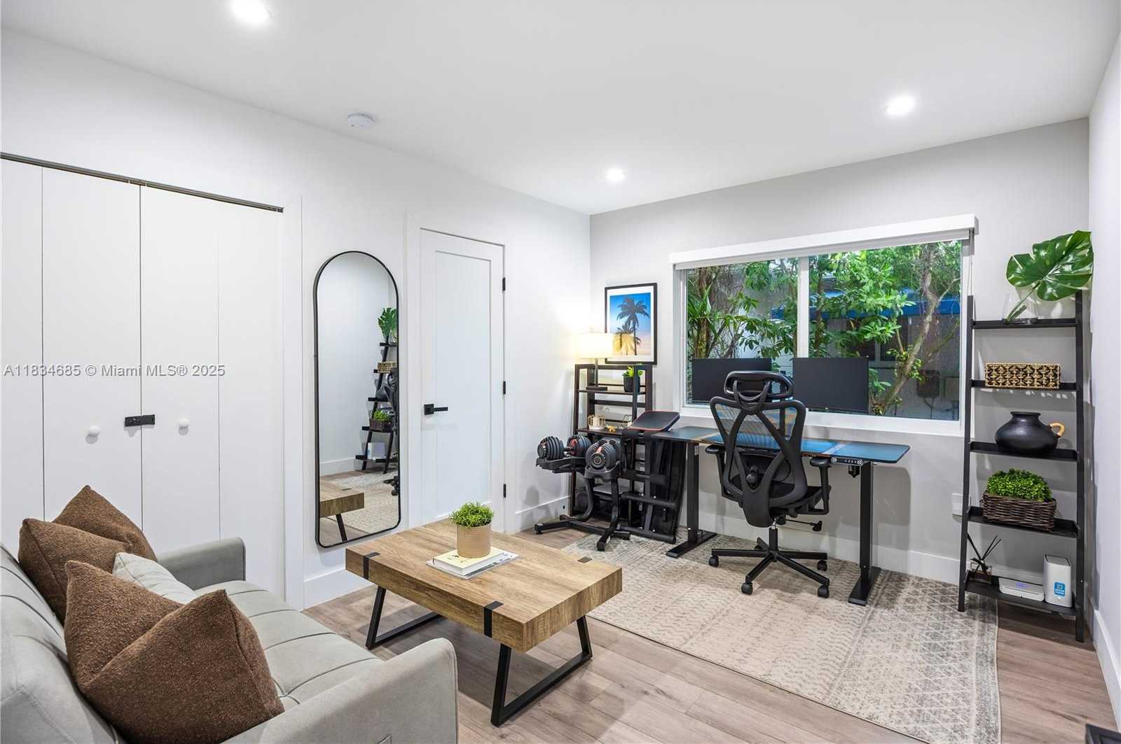 Small Image of 9008 EMERSON AVE, Surfside Number 22
