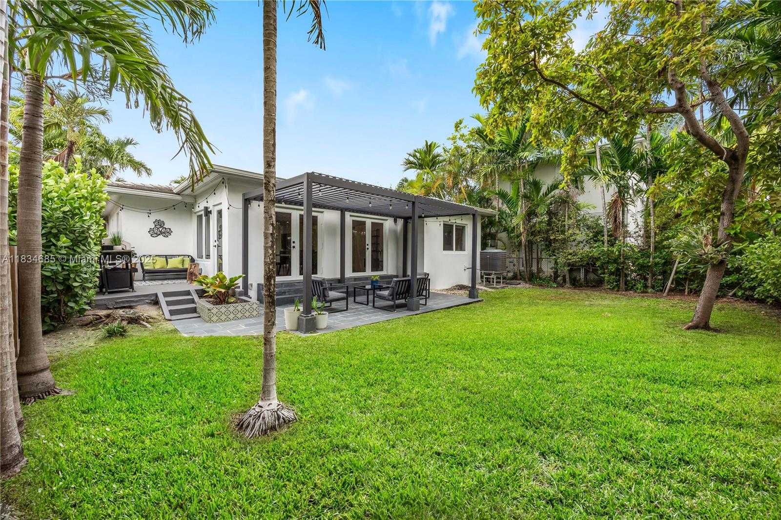 Small Image of 9008 EMERSON AVE, Surfside Number 23