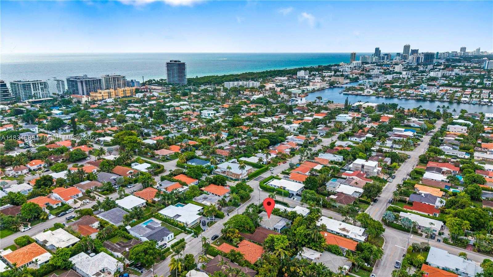 Small Image of 9008 EMERSON AVE, Surfside Number 32