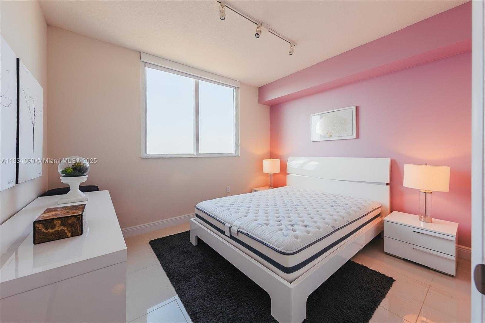 Small Image of 1861 NORTH WEST S RIVER DR #1503, Miami Number 10
