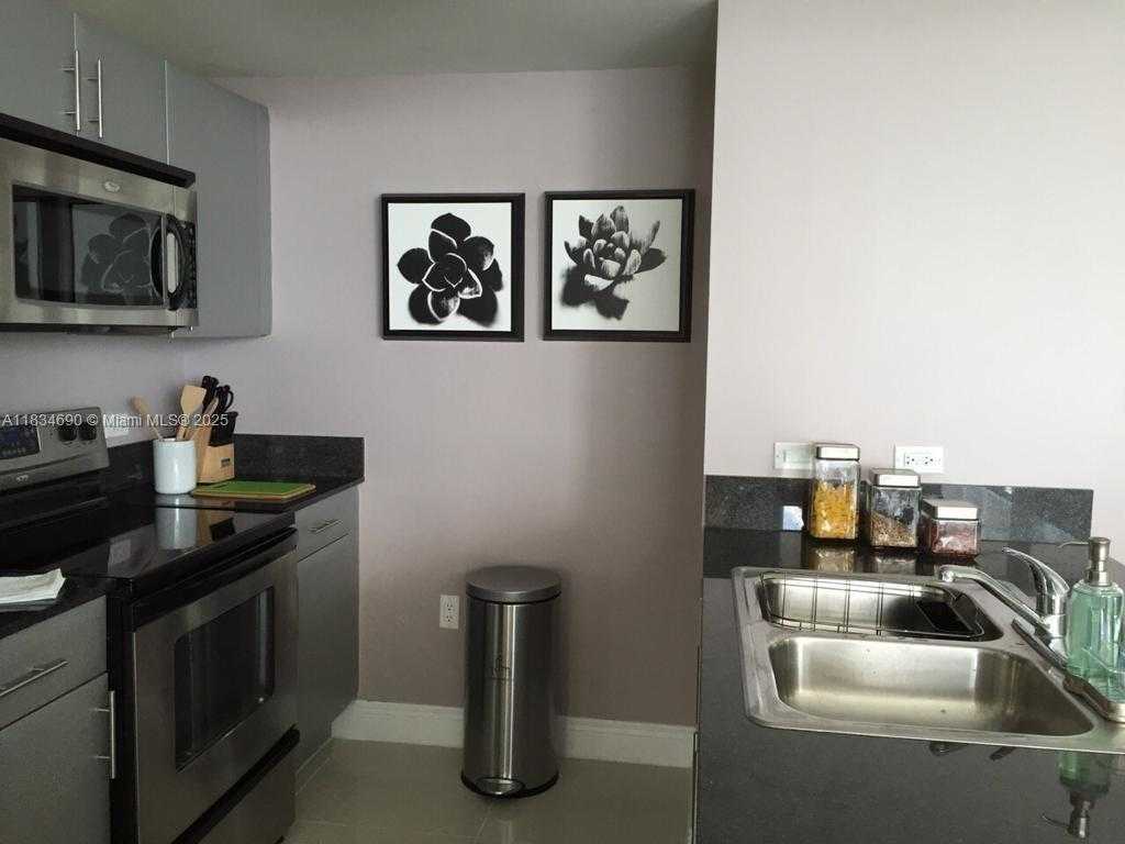 Small Image of 1861 NORTH WEST S RIVER DR #1503, Miami Number 17
