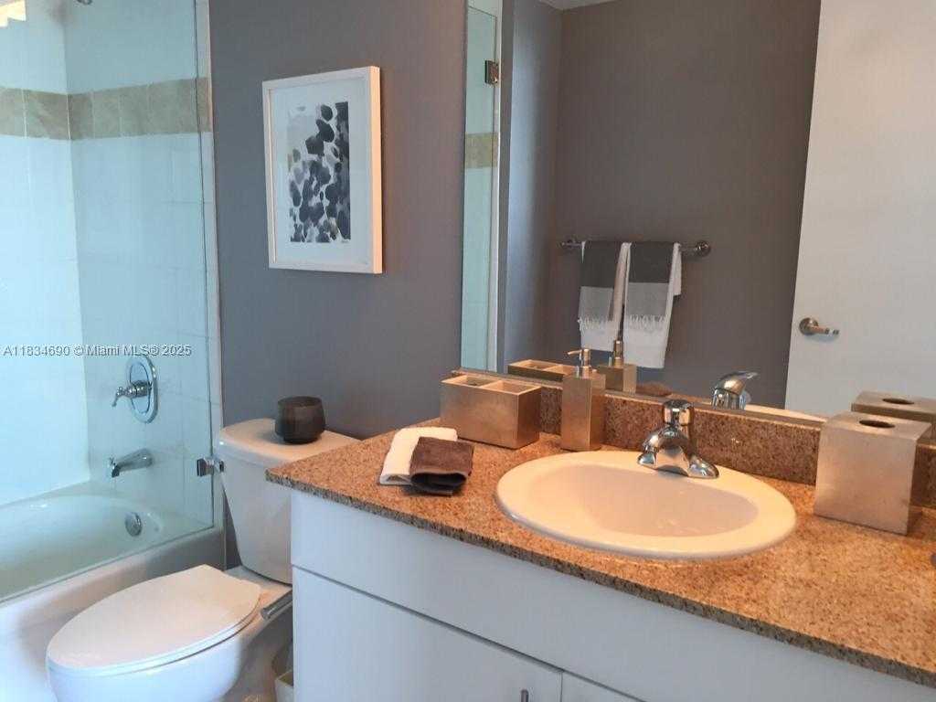 Small Image of 1861 NORTH WEST S RIVER DR #1503, Miami Number 24