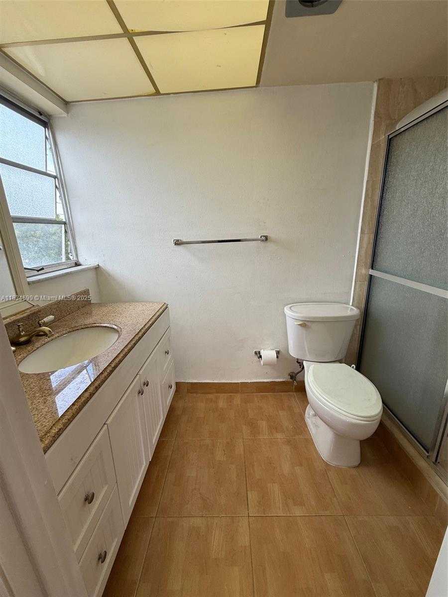 Small Image of 620 NORTH EAST 12TH AVE #408, Hallandale Beach Number 35