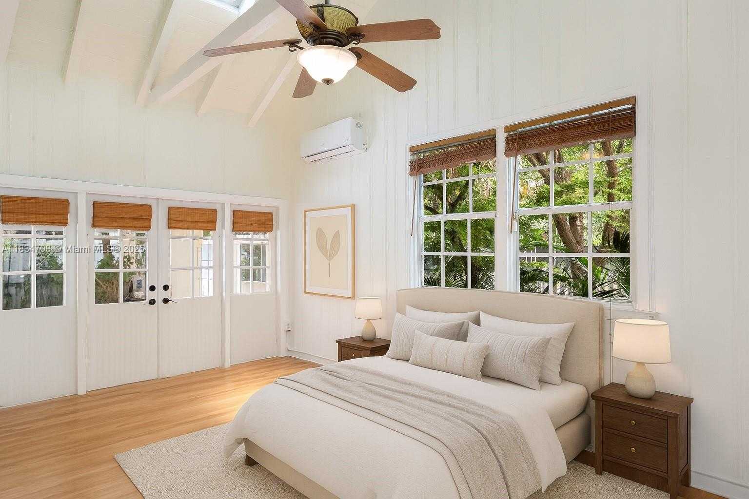 Small Image of 4001 HARDIE AVE, Miami Number 19