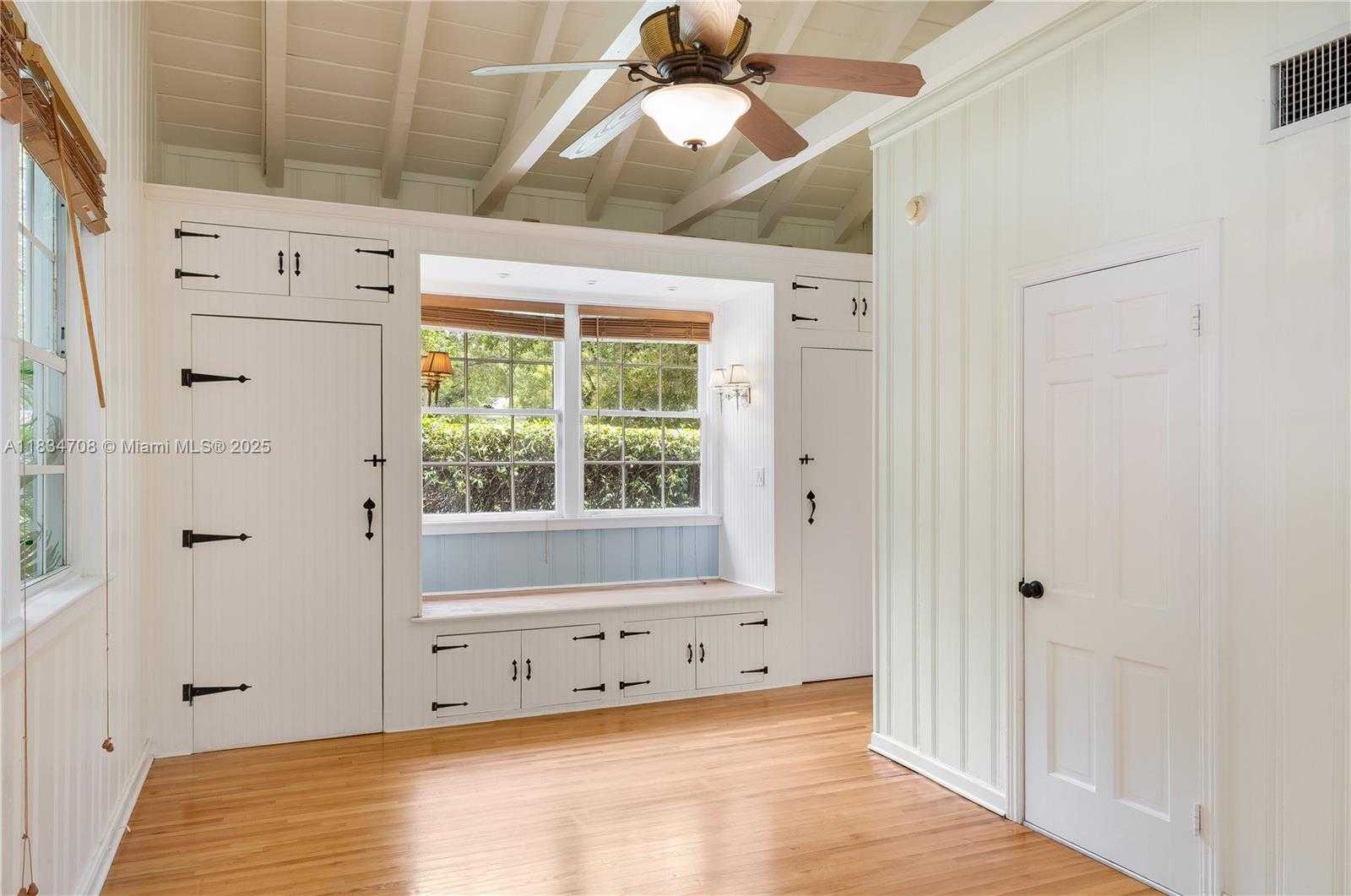 Small Image of 4001 HARDIE AVE, Miami Number 20