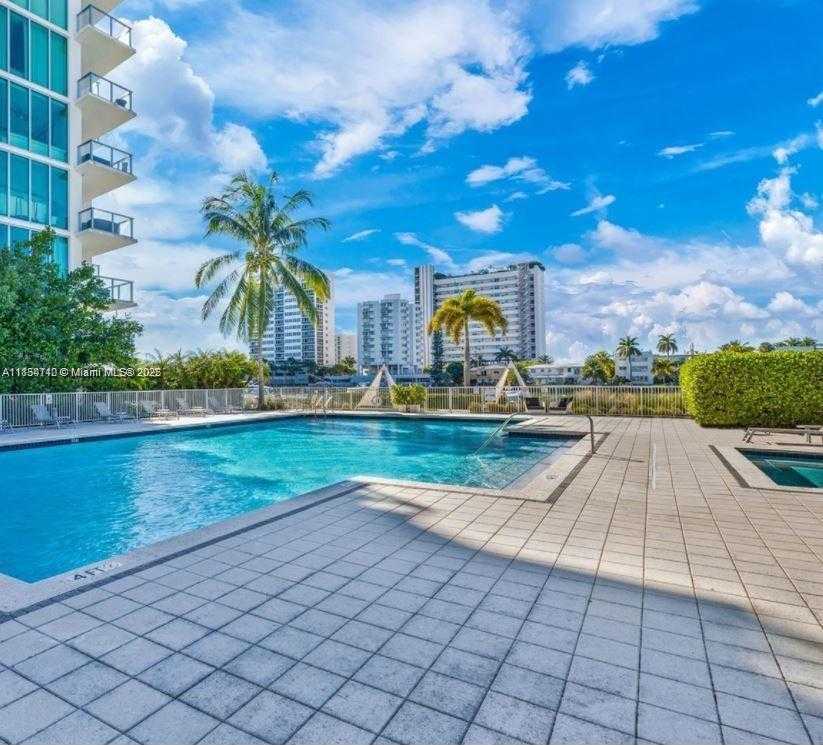 Small Image of 7930 EAST DR #707, North Bay Village Number 3