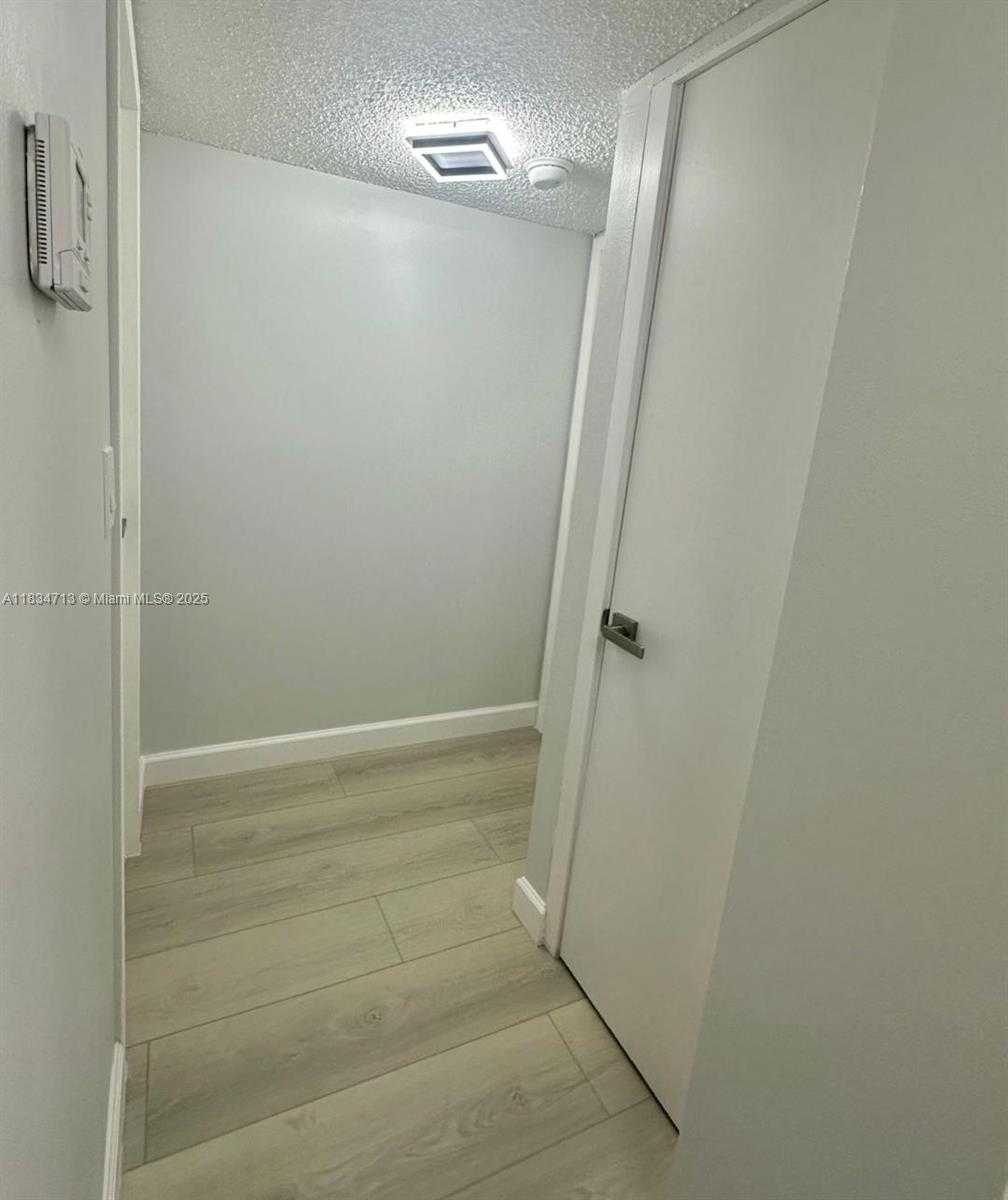 Small Image of 701 THREE ISLANDS BLVD #317, Hallandale Beach Number 19