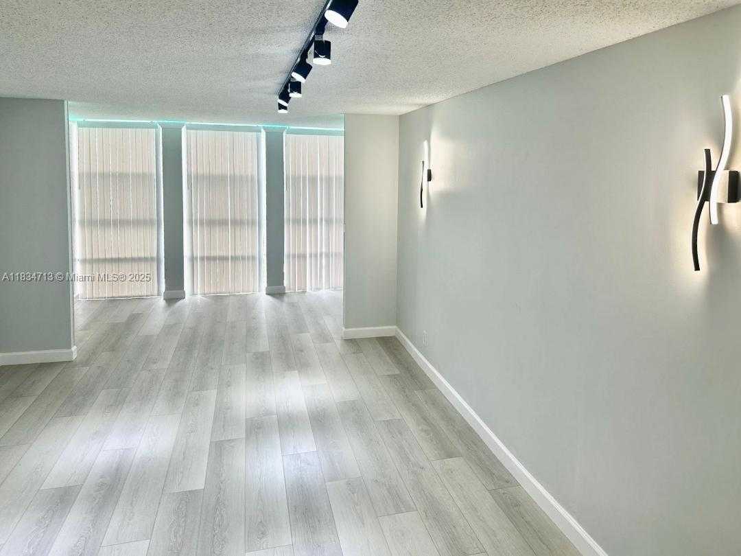 Small Image of 701 THREE ISLANDS BLVD #317, Hallandale Beach Number 7