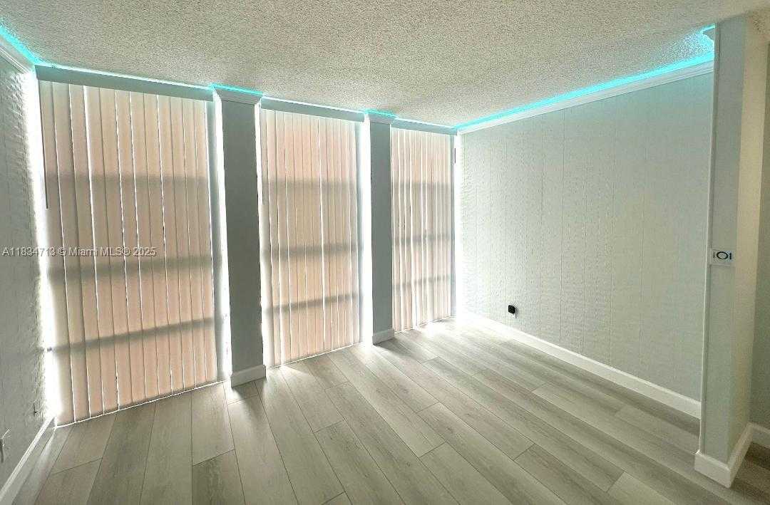 Small Image of 701 THREE ISLANDS BLVD #317, Hallandale Beach Number 9