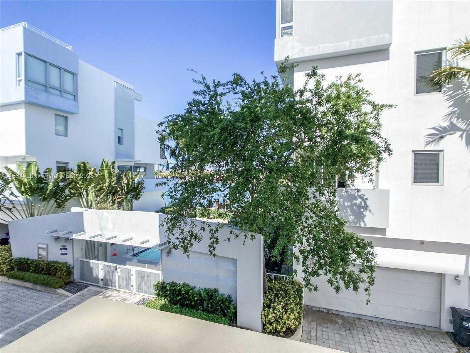 Small Image of 163 NORTH SHORE DR #163-5, Miami Beach Number 14