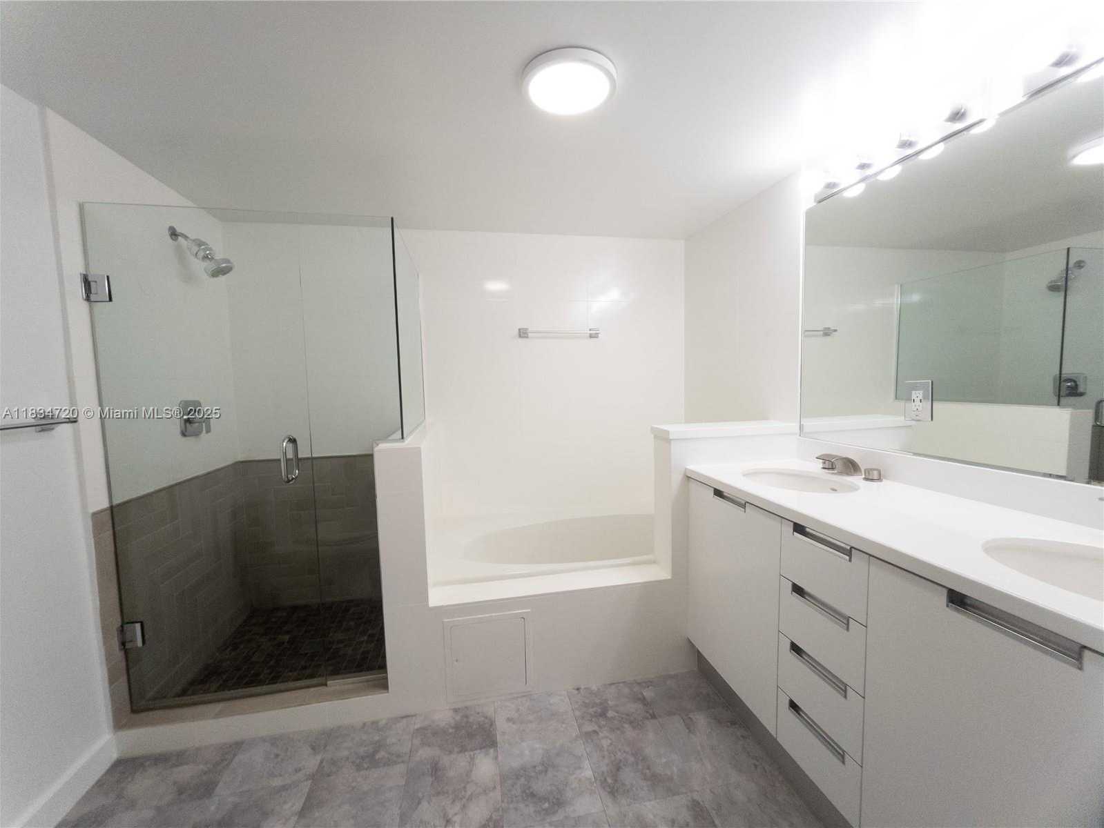 Small Image of 163 NORTH SHORE DR #163-5, Miami Beach Number 16