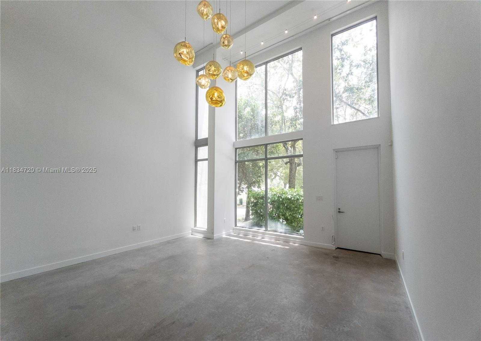 Small Image of 163 NORTH SHORE DR #163-5, Miami Beach Number 2