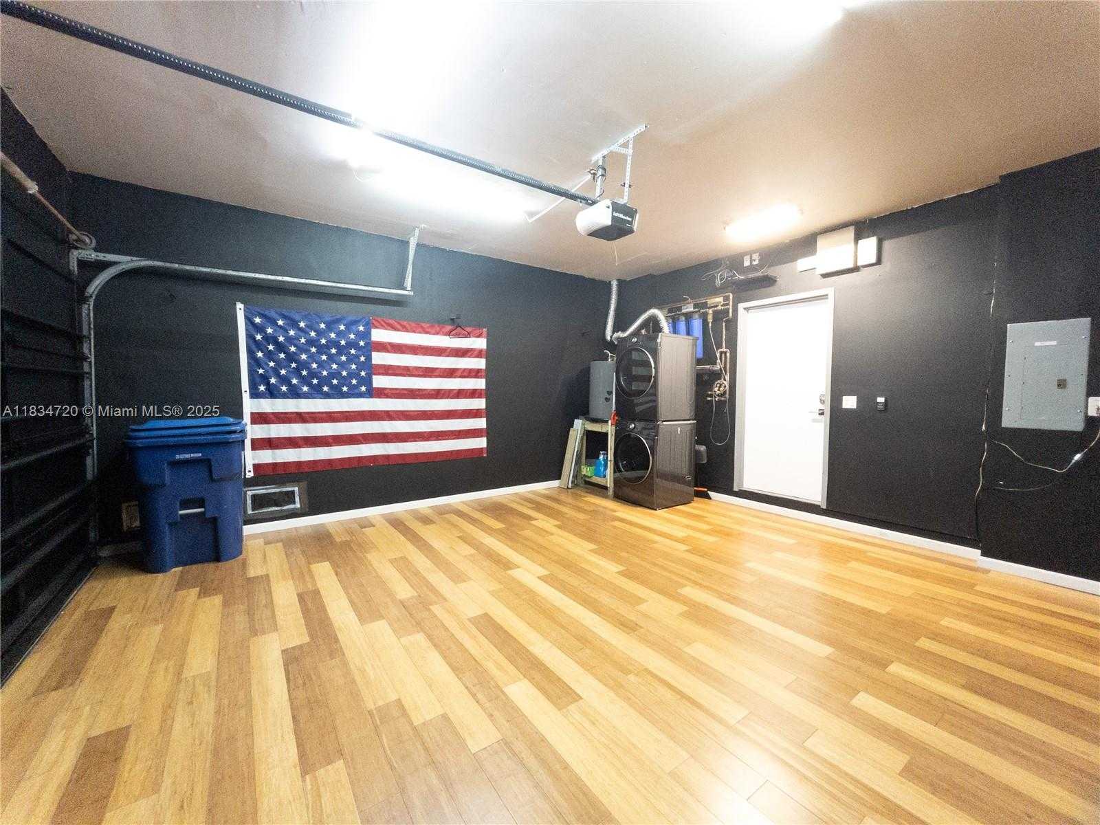 Small Image of 163 NORTH SHORE DR #163-5, Miami Beach Number 9