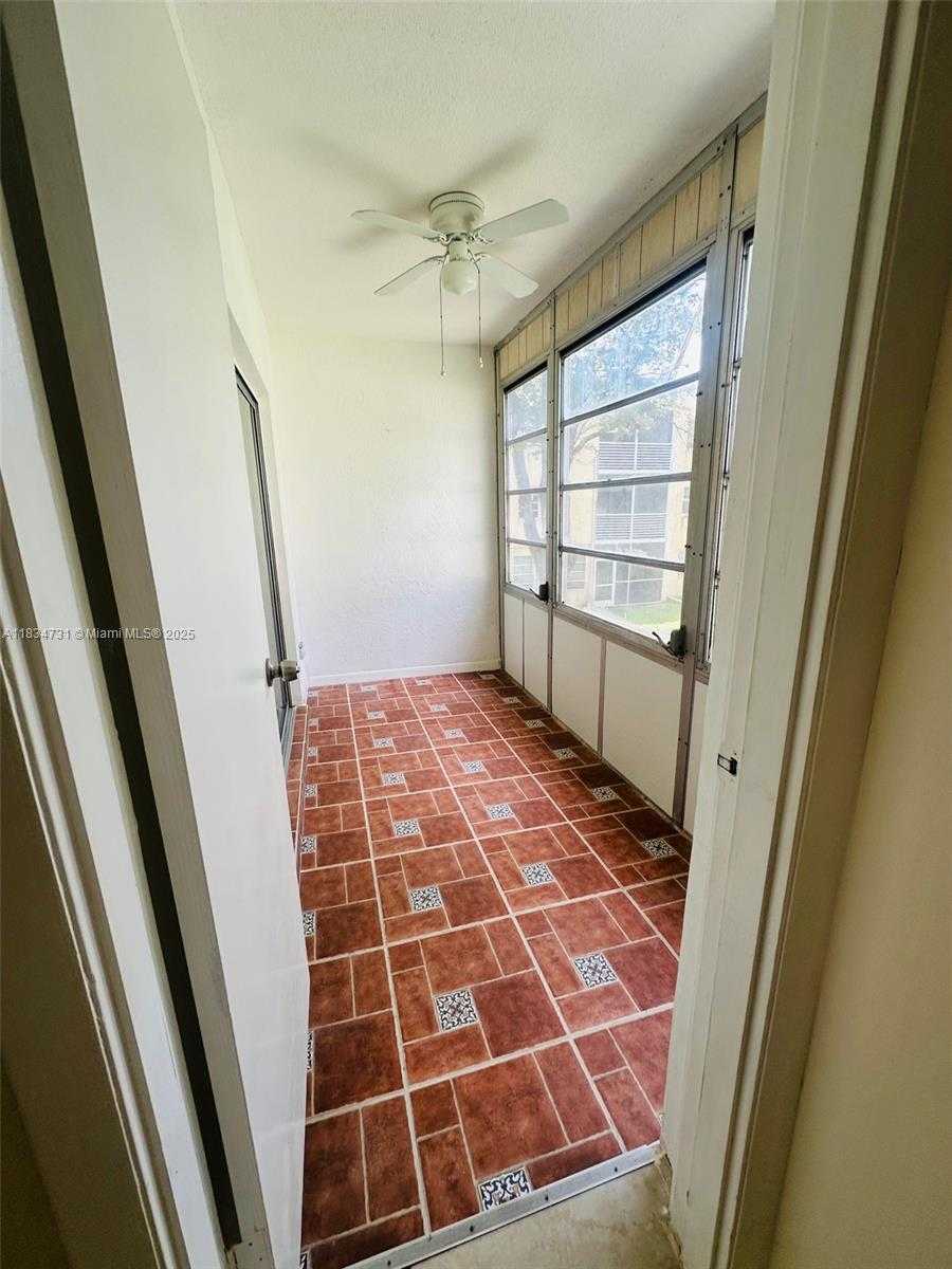 Small Image of 101 BERKLEY RD #209, Hollywood Number 11
