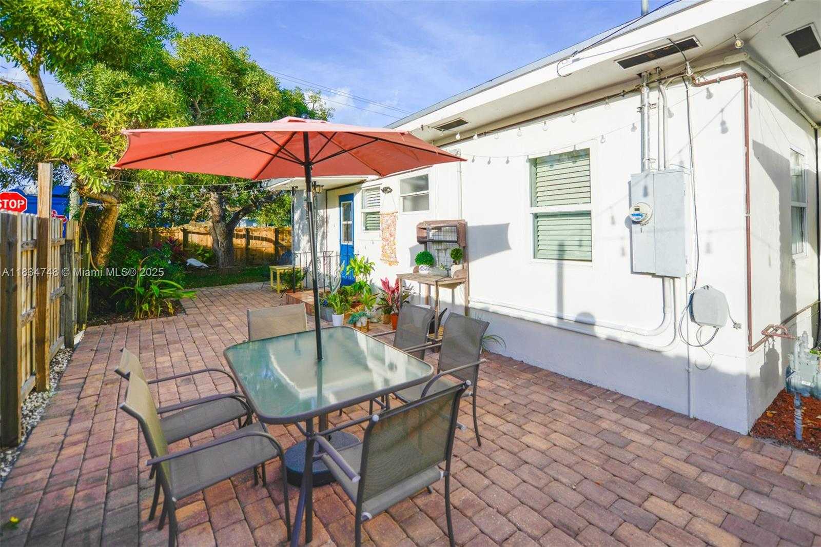 Small Image of 242 SOUTH WEST 20TH ST, Fort Lauderdale Number 15