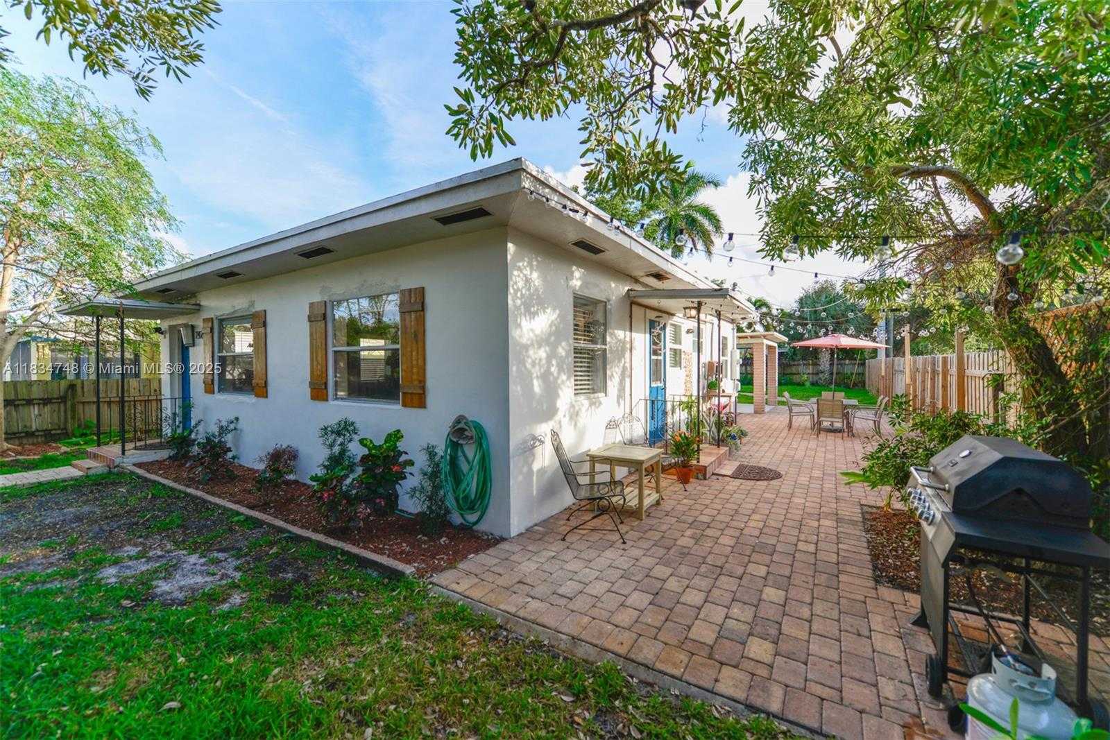 Small Image of 242 SOUTH WEST 20TH ST, Fort Lauderdale Number 19