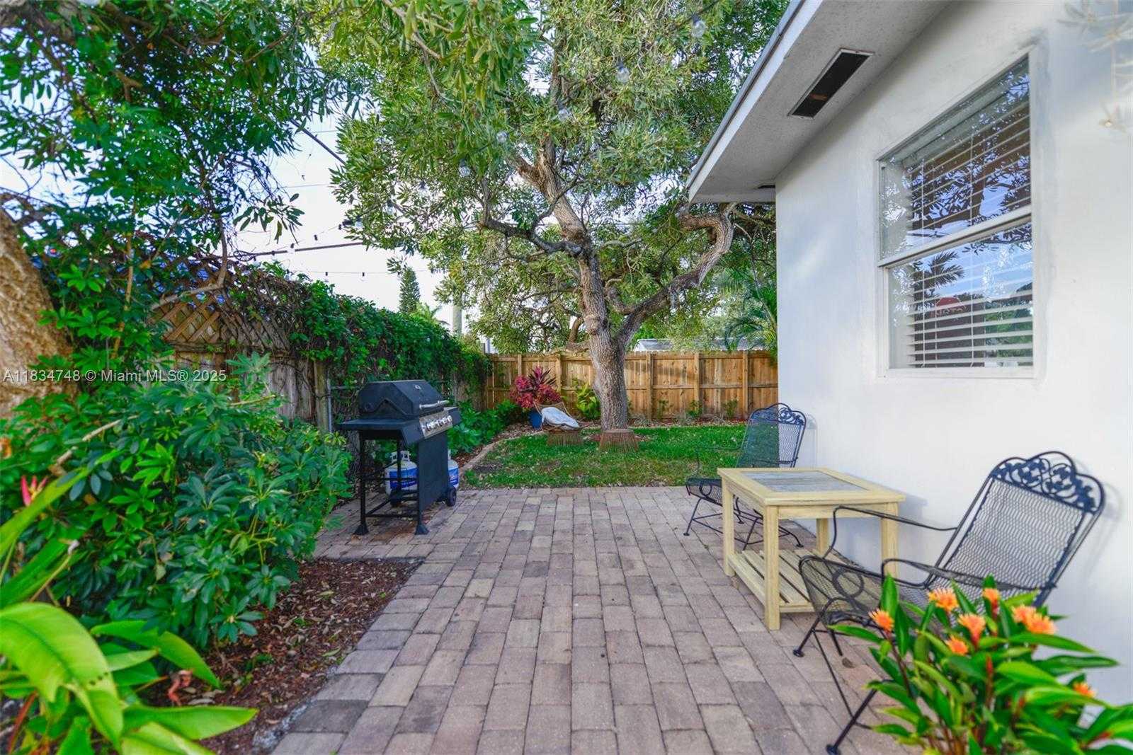 Small Image of 242 SOUTH WEST 20TH ST, Fort Lauderdale Number 23