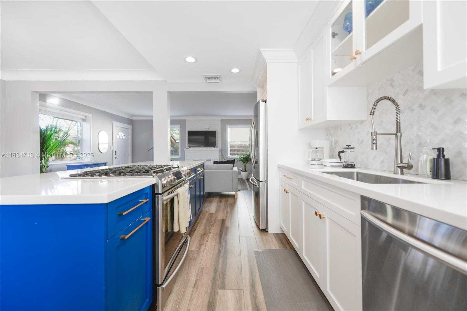 Small Image of 242 SOUTH WEST 20TH ST, Fort Lauderdale Number 7