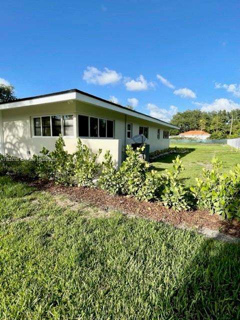 Small Image of 7435 SOUTH WEST 83RD CT, Miami Number 7