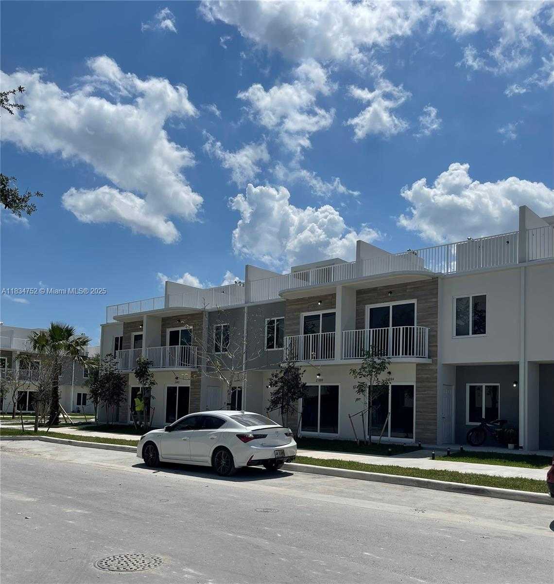 Small Image of 25834 SOUTH WEST 144TH AVE, Naranja Number 16