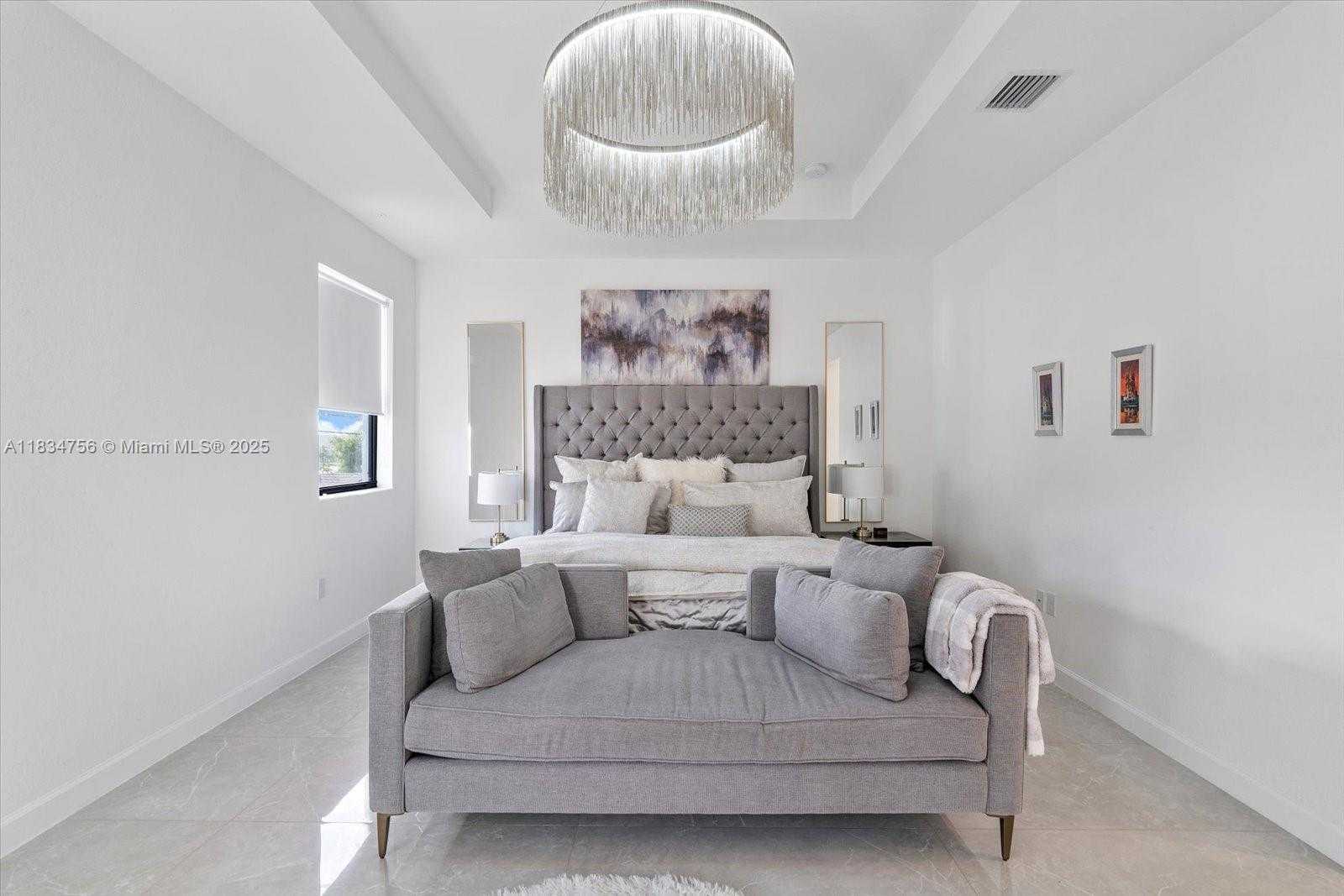 Small Image of 20960 NORTH EAST 2ND CT, Miami Number 23