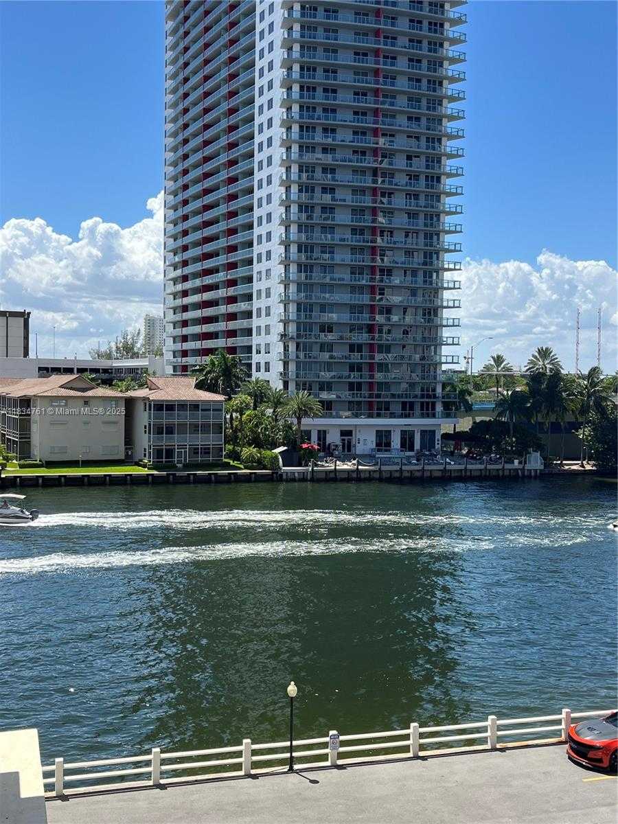 Small Image of 1817 SOUTH OCEAN DR #419, Hallandale Beach Number 13