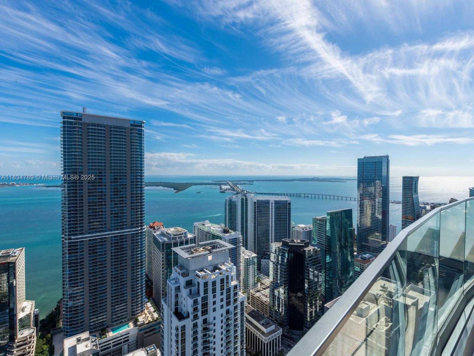 Small Image of 1000 BRICKELL PLZ #3204, Miami Number 2