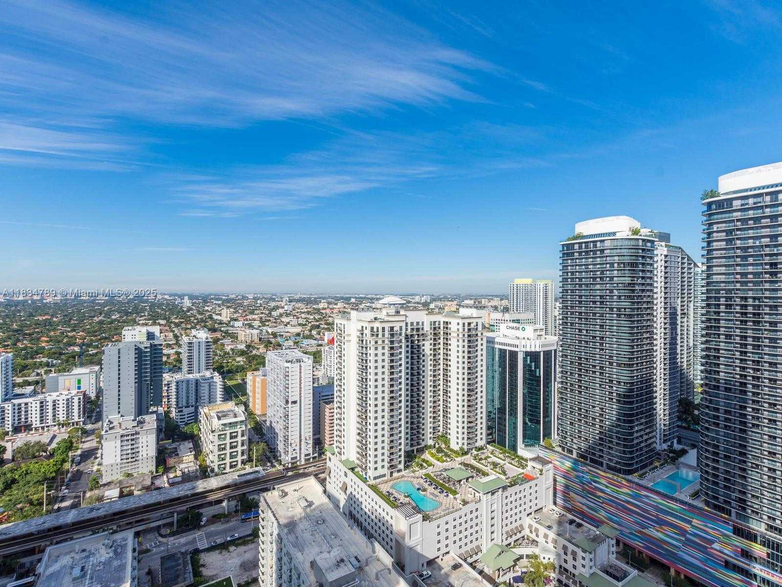 Small Image of 1000 BRICKELL PLZ #3204, Miami Number 25