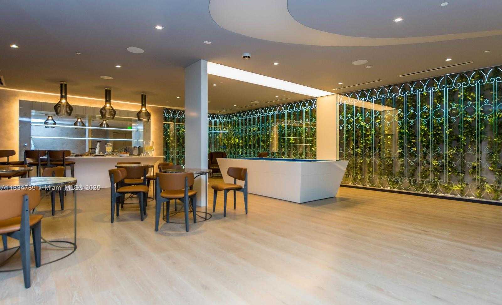 Small Image of 1000 BRICKELL PLZ #3204, Miami Number 33