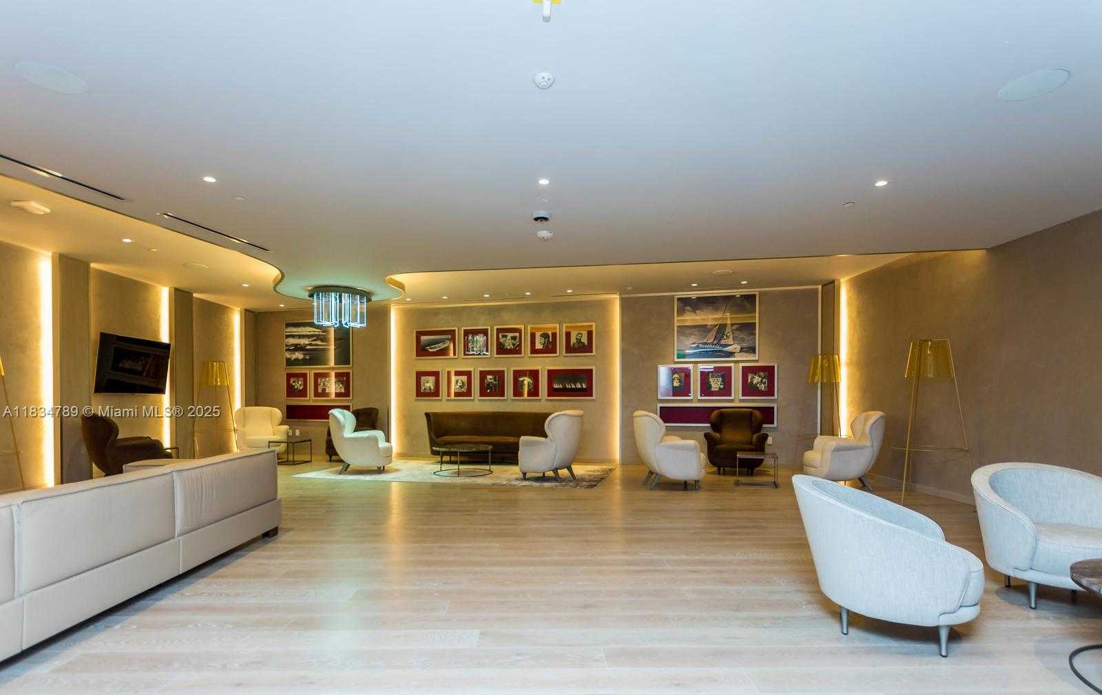 Small Image of 1000 BRICKELL PLZ #3204, Miami Number 37