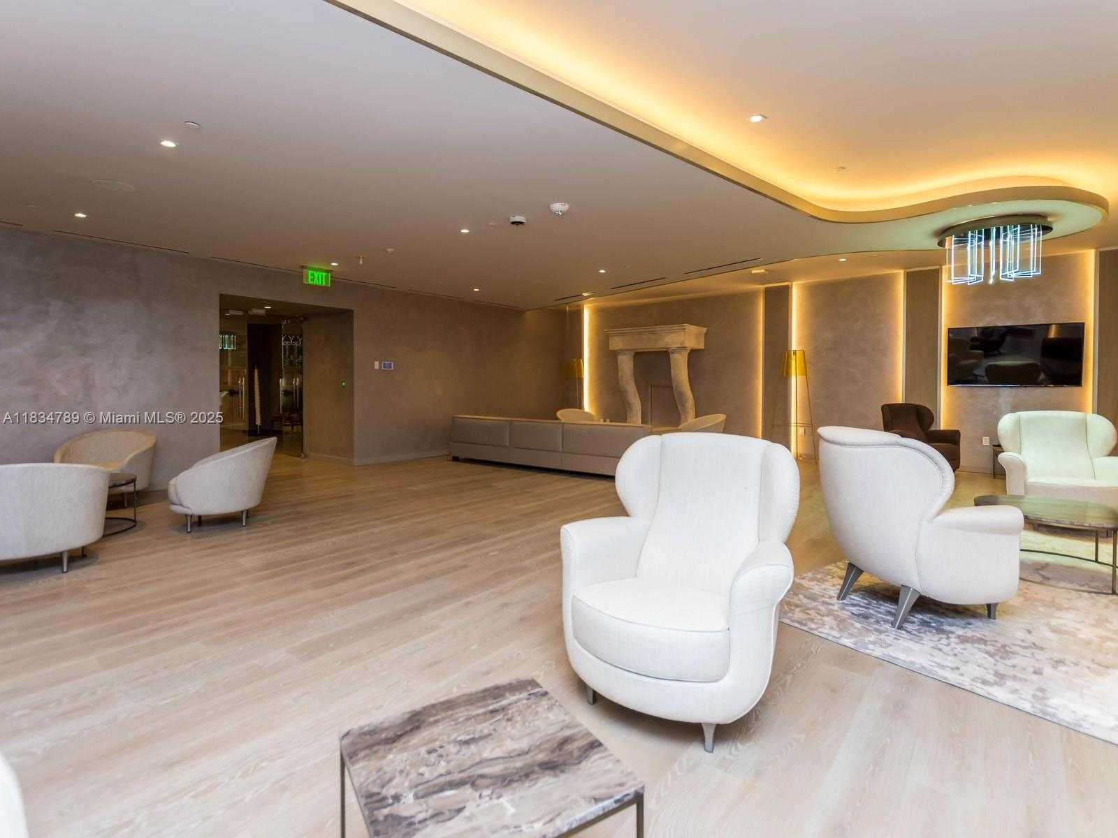 Small Image of 1000 BRICKELL PLZ #3204, Miami Number 39