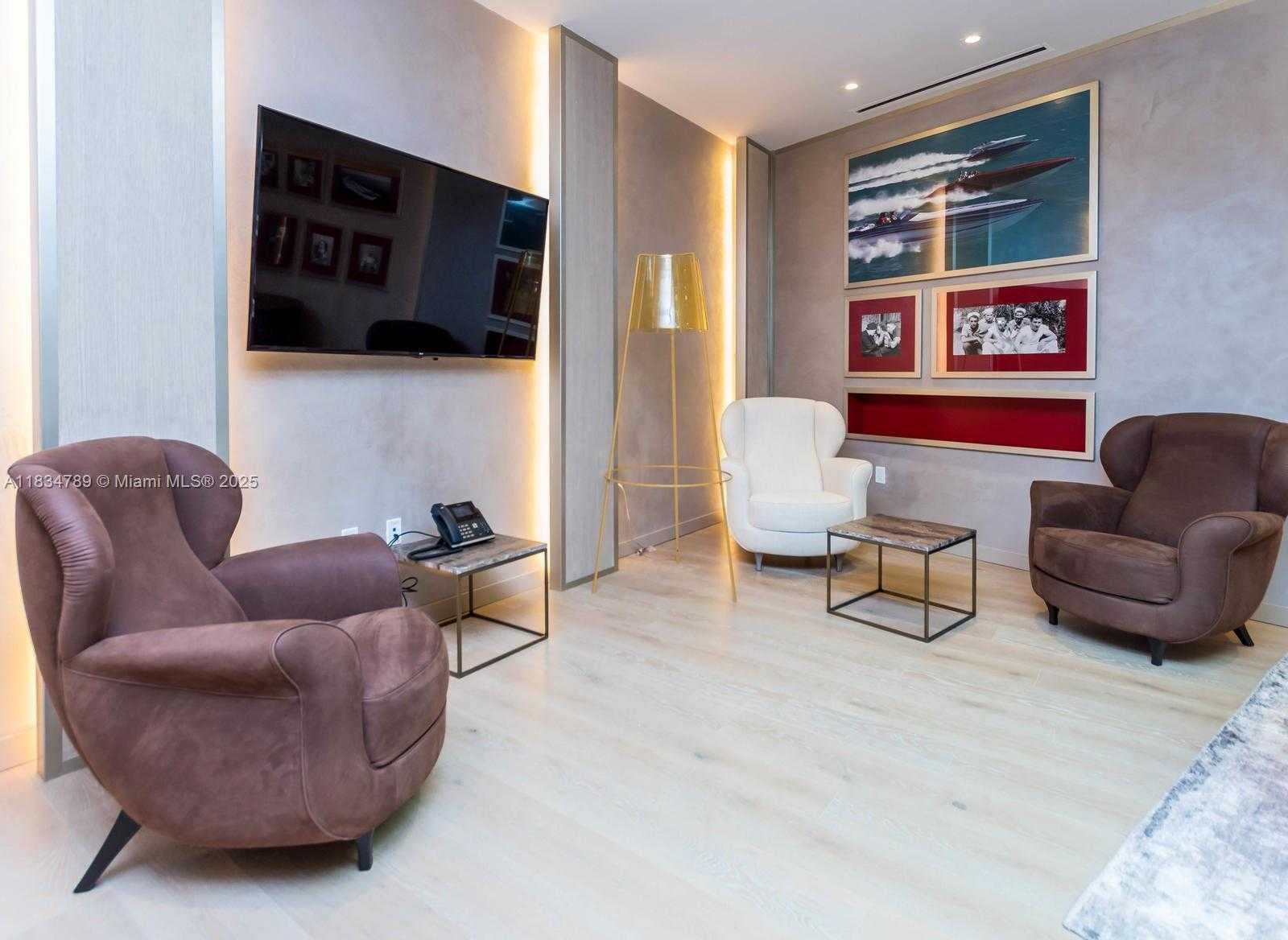 Small Image of 1000 BRICKELL PLZ #3204, Miami Number 41