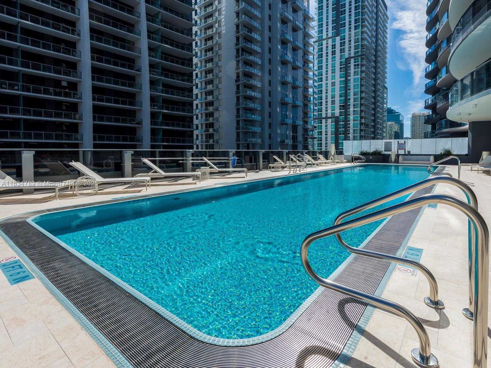 Small Image of 1000 BRICKELL PLZ #3204, Miami Number 47