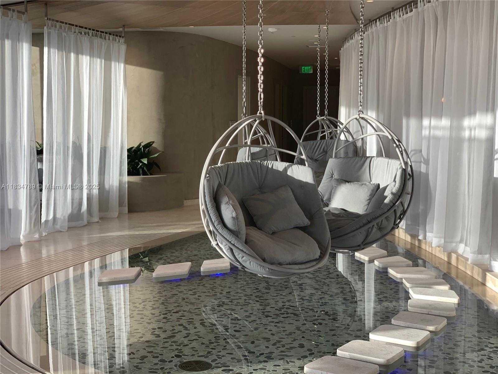 Small Image of 1000 BRICKELL PLZ #3204, Miami Number 54