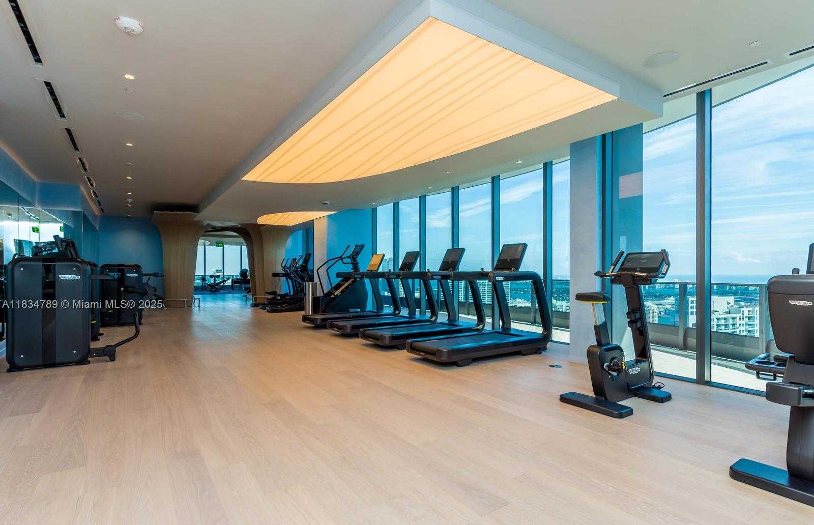 Small Image of 1000 BRICKELL PLZ #3204, Miami Number 60