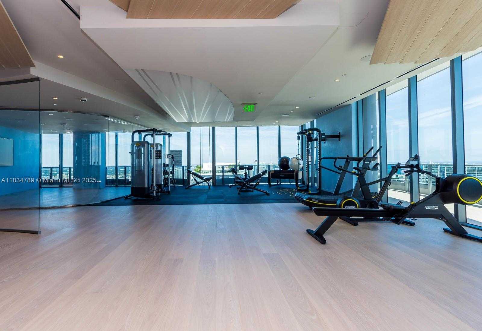 Small Image of 1000 BRICKELL PLZ #3204, Miami Number 63