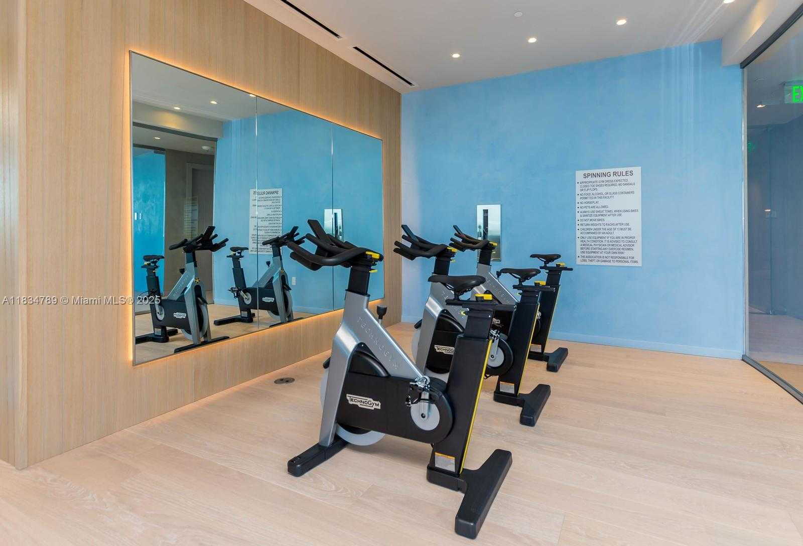Small Image of 1000 BRICKELL PLZ #3204, Miami Number 66