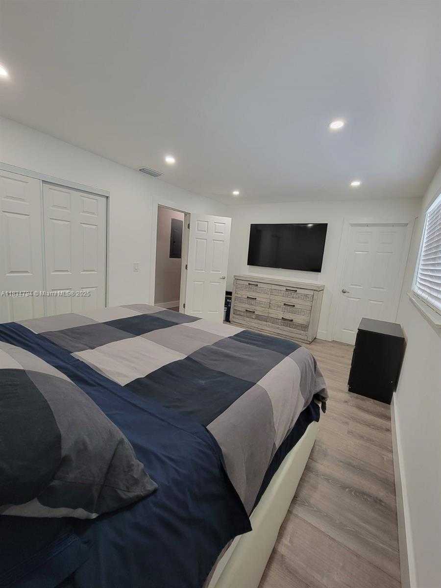 Small Image of 12041 NORTH WEST 34TH PL, Sunrise Number 6