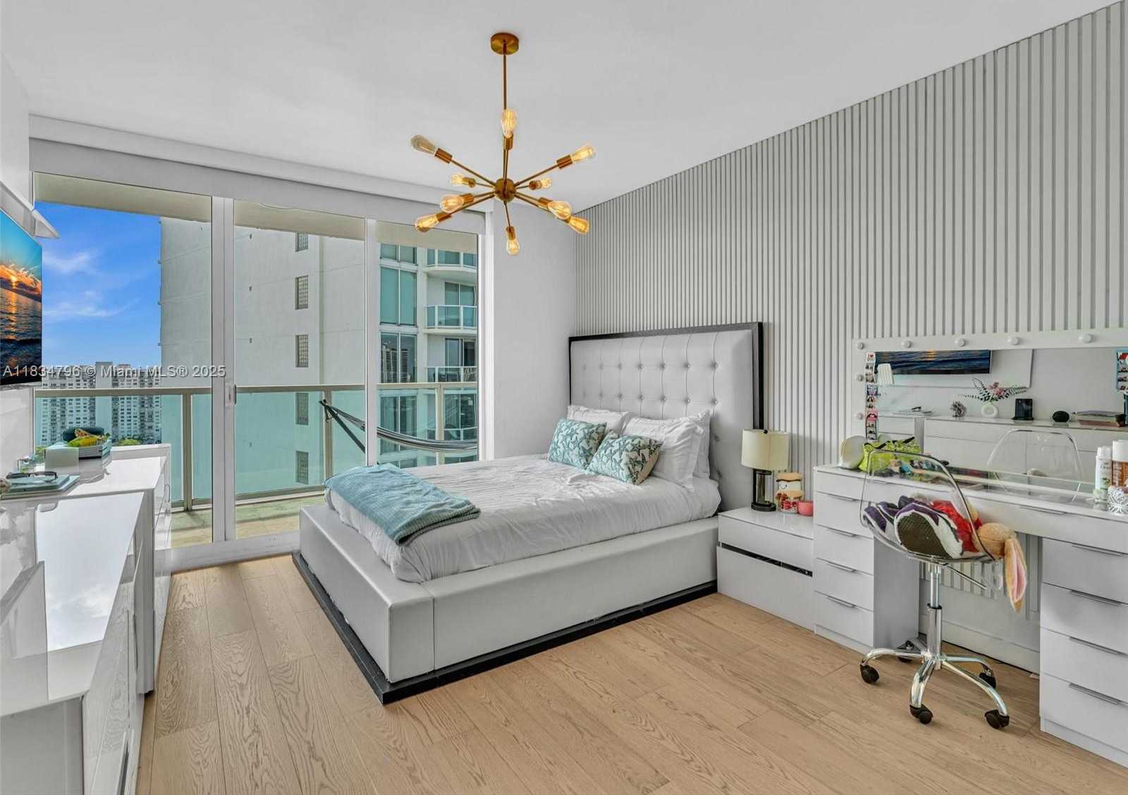 Small Image of 3201 NORTH EAST 183RD ST #2102, Aventura Number 36