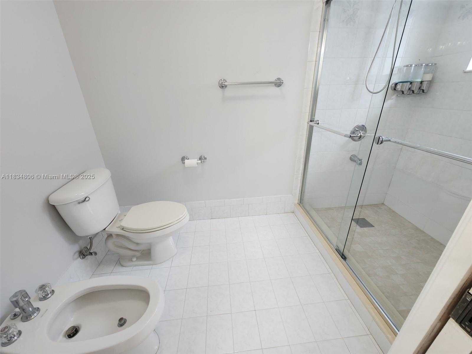 Small Image of 986 NORTH WEST 136TH CT #986, Miami Number 12