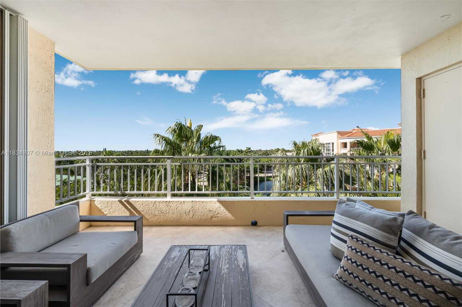 Small Image of 765 CRANDON BLVD #PH-12, Key Biscayne Number 18