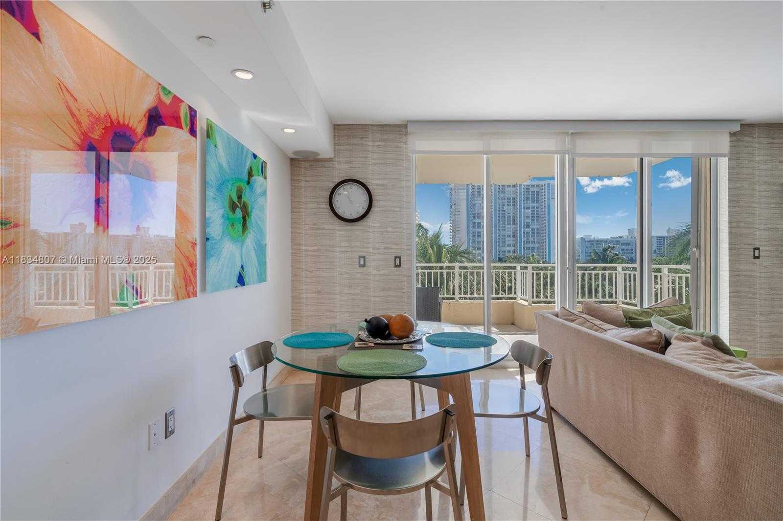 Small Image of 765 CRANDON BLVD #PH-12, Key Biscayne Number 36